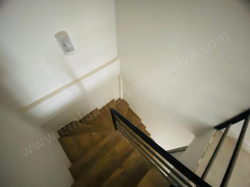  GENİŞ KULLANIŞLI EBEVEYN BANYOLU SIFIR 4+1 DUBLEKS 