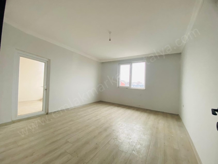  GENİŞ KULLANIŞLI EBEVEYN BANYOLU SIFIR 4+1 DUBLEKS 