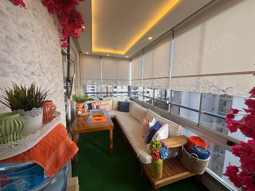 FULL DONANIMLI ELİT VE PRESTİJLİ SİTE İÇİ ARAKAT 3+1 