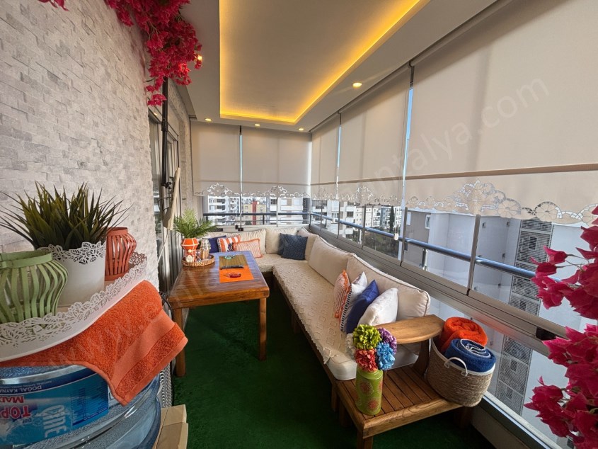 FULL DONANIMLI ELİT VE PRESTİJLİ SİTE İÇİ ARAKAT 3+1 