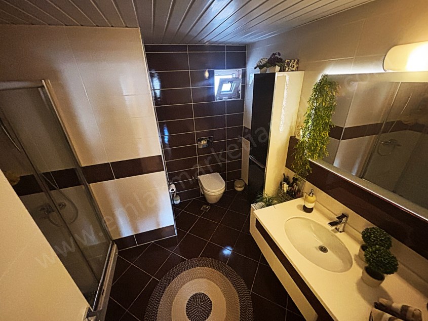 FULL DONANIMLI ELİT VE PRESTİJLİ SİTE İÇİ ARAKAT 3+1 