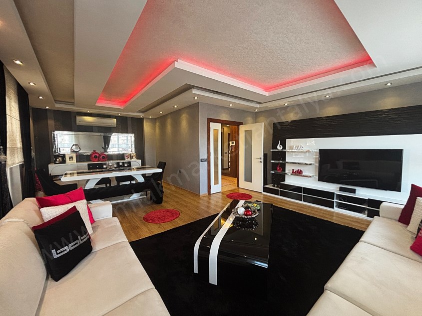 FULL DONANIMLI ELİT VE PRESTİJLİ SİTE İÇİ ARAKAT 3+1 