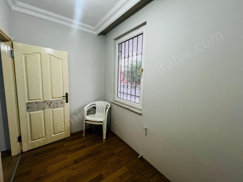 MÜKEMMEL KONUMDA FIRSAT 2+1 DAİRE 