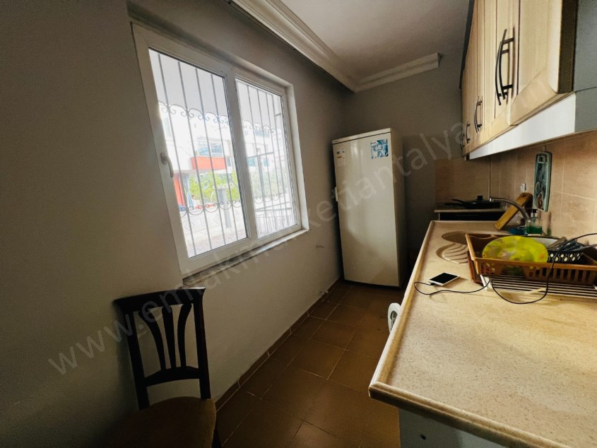 MÜKEMMEL KONUMDA FIRSAT 2+1 DAİRE 