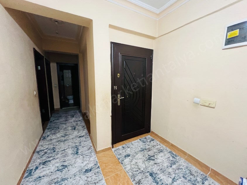 KONUKSEVERDE CADDE YAKINI 3+1 ARAKAT