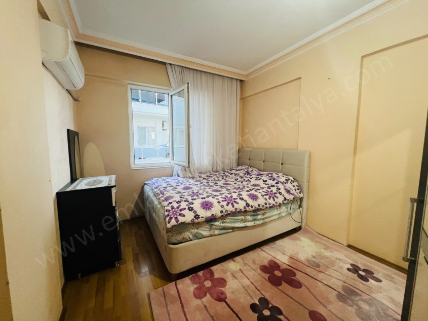 KONUKSEVERDE CADDE YAKINI 3+1 ARAKAT