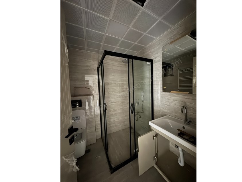 KIZILTOPRAK TRAMVAY YAKINI ÇİFT BANYOLU 2+1 LER 