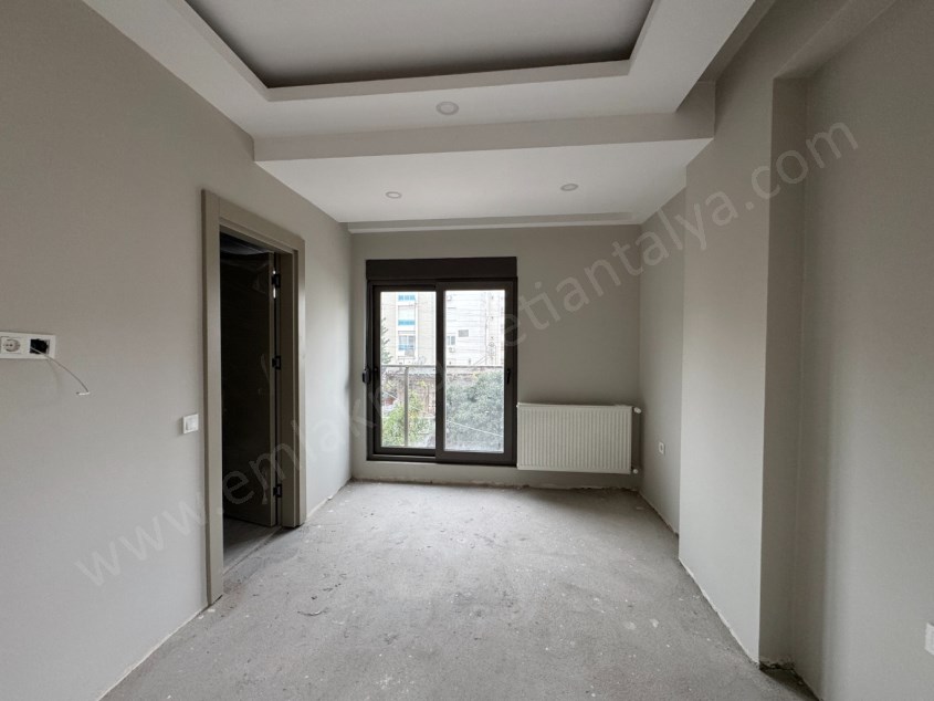 KIZILTOPRAK TRAMVAY YAKINI ÇİFT BANYOLU 2+1 LER 