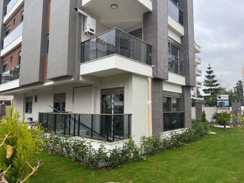 KIZILTOPRAK TRAMVAY YAKINI ÇİFT BANYOLU 2+1 LER 