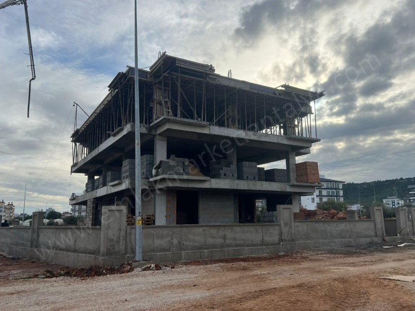 AYDOĞMUŞ MAH. HAVUZLU SIFIR 2+1 SATILIK DAİRE