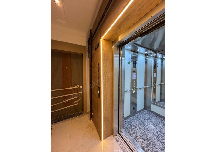 YENİGÜN MEVLANA CAD. YAKINI YERDEN ISITMALI 2+1 KİRALIK