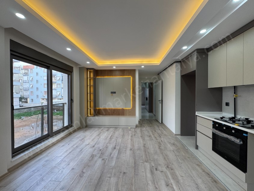 YENİGÜN MEVLANA CAD. YAKINI YERDEN ISITMALI LÜKS 2+1 KİRALIK