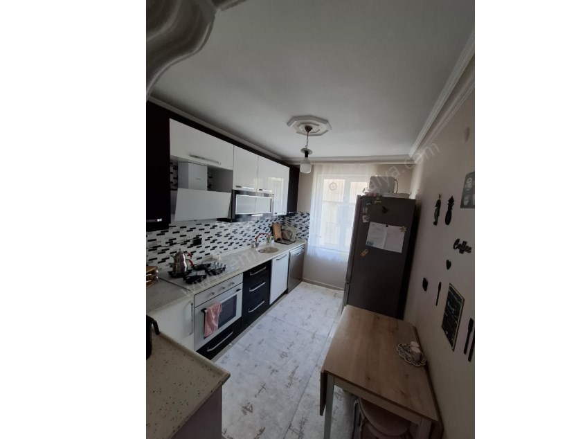 KAPALI TERASLI AYRI MUTFAKLI MASRAFSIZ GENİŞ DUBLEKS 