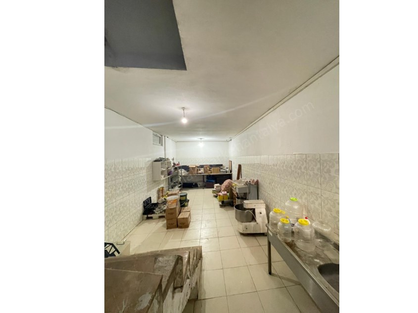 KEPEZ DEVLET HAST. KARŞISI İŞLEK CADDE ÜZERİNDE SATILIK DÜKKAN