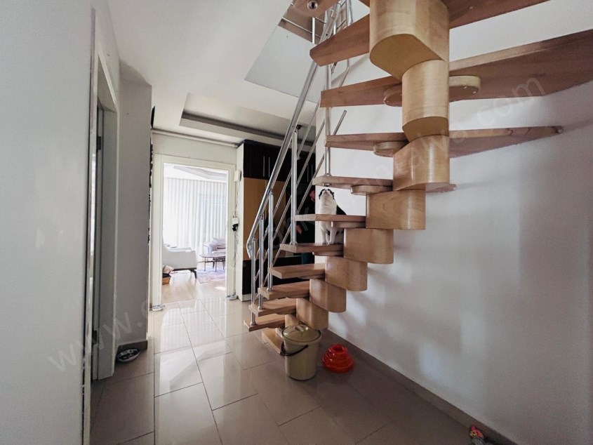 AKKUYUDA ÖNÜ AÇIK ASANSÖRLÜ DOĞALGAZLI GENİŞ DUBLEKS