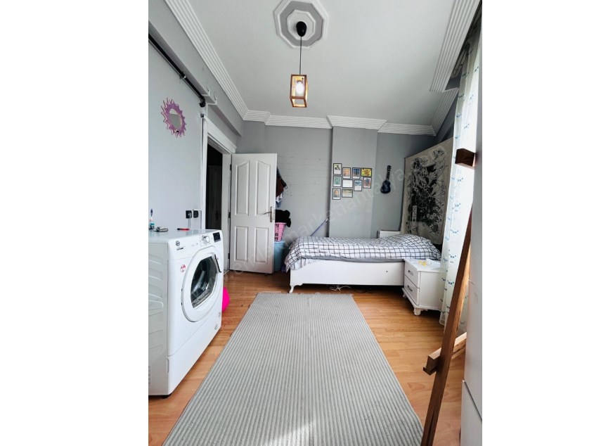 MEVLANA CADDESİ ÜZERİ ASANSÖRLÜ ARAKAT GENİŞ 3+1