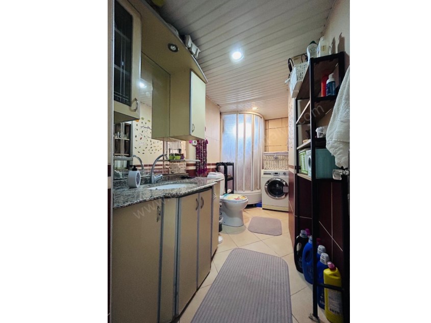 MEVLANA CADDESİ ÜZERİ ASANSÖRLÜ ARAKAT GENİŞ 3+1