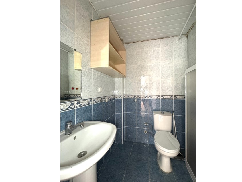 ETİLER KIZILIRMAK CADDE YANINDA KATTA GENİŞ 2+1 FIRSAT DAİRE