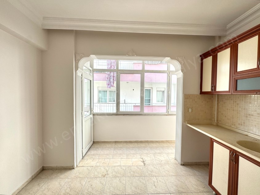 ETİLER KIZILIRMAK CADDE YANINDA KATTA GENİŞ 2+1 FIRSAT DAİRE
