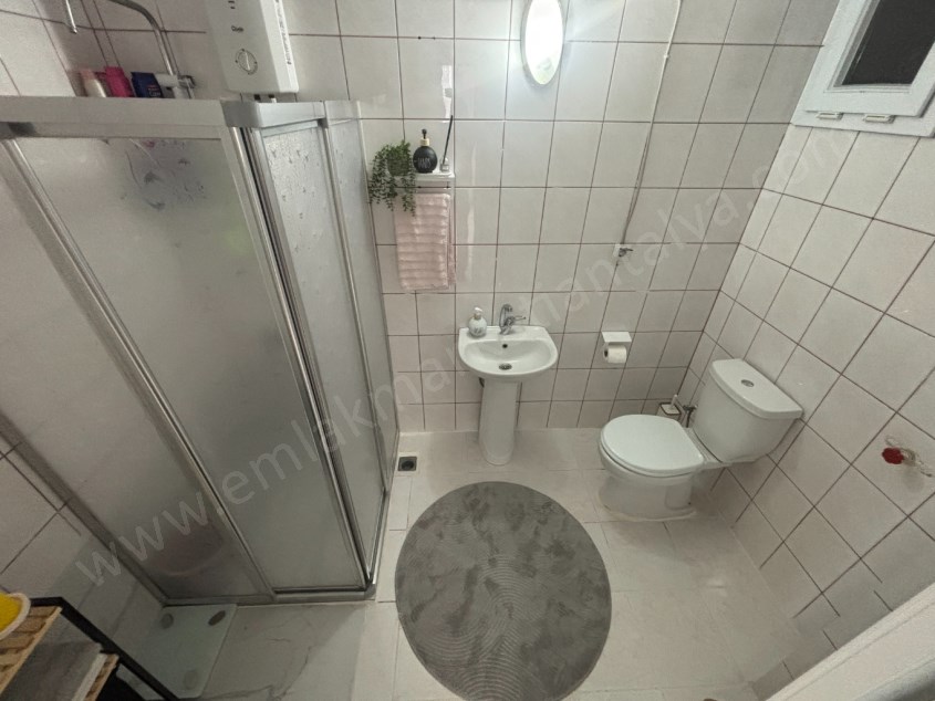 CADDE ÜZERİ GENİŞ 3+1