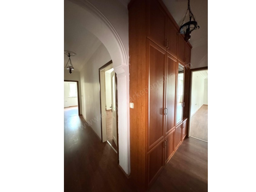 YENİGÜNDE ÇOK GENİŞ KULLANIŞLI SİTE İÇİ 3+1 DAİRE