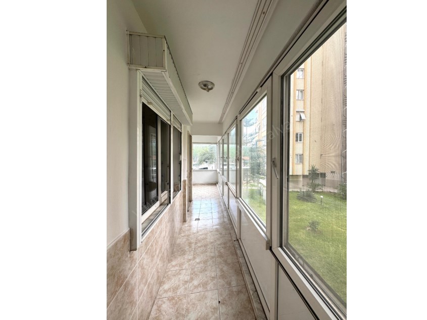 YENİGÜNDE ÇOK GENİŞ KULLANIŞLI SİTE İÇİ 3+1 DAİRE