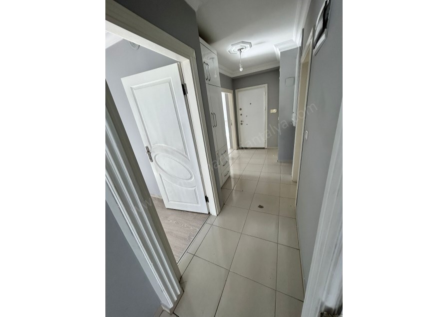 MERKEZİ KONUMDA KATTA AYRI MUTFAK 2+1 