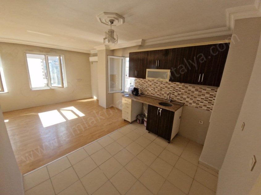 ANTALYA YENİGÜNDE UYGUN FİYATLI 2+1