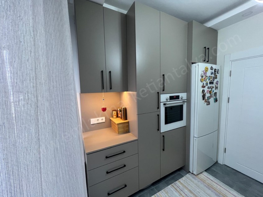 OPERA YAŞAM HAST. YAKINI ARAKAT D.GAZLI ASANSÖRLÜ ŞIK 2+1