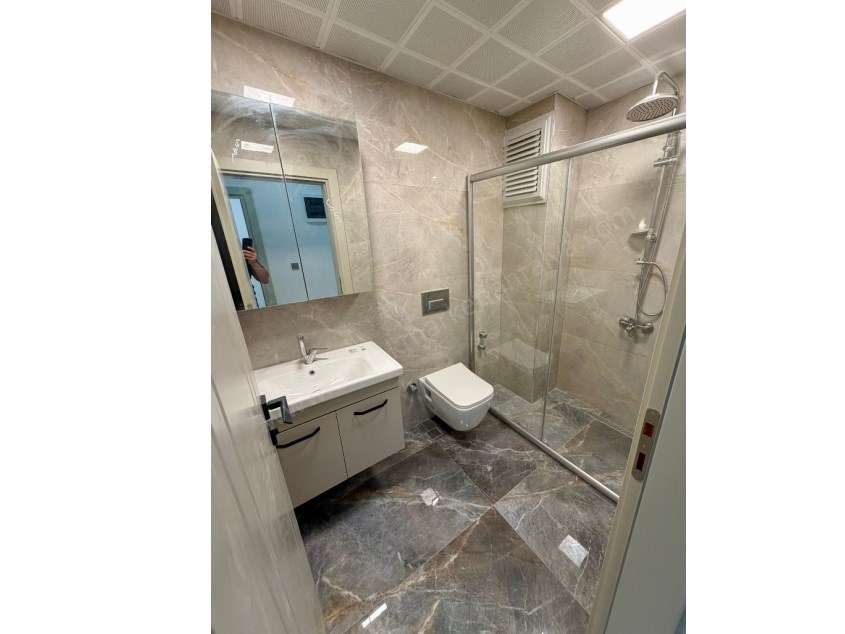 MERKEZİ KONUMDA EBEVEYN BANYOLU LÜKS 2+1 DAİRE