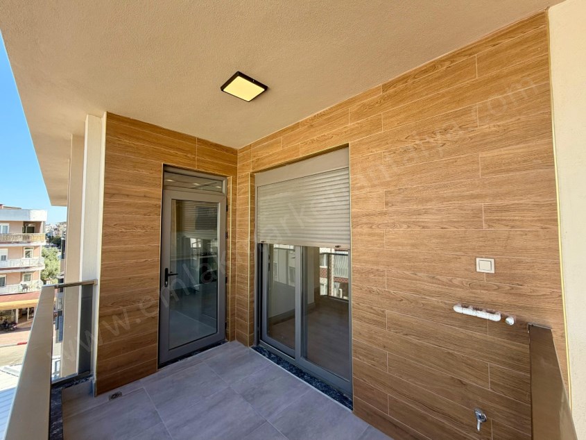 MERKEZİ KONUMDA KULLANIŞLI 4+1 SÜPER LÜKS DUBLEKS DAİRE