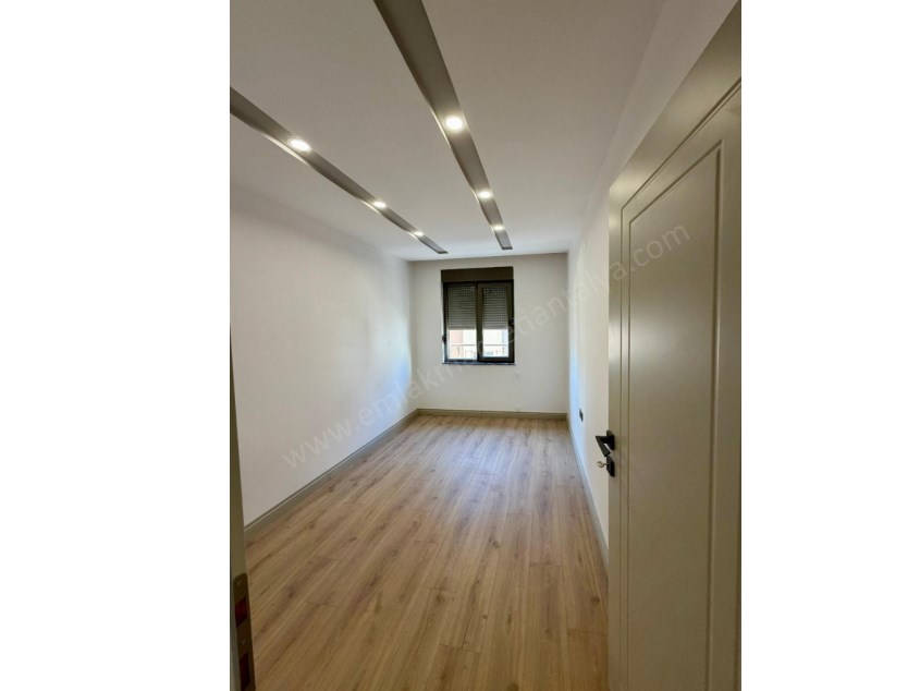 MERKEZİ KONUMDA KULLANIŞLI 4+1 SÜPER LÜKS DUBLEKS DAİRE