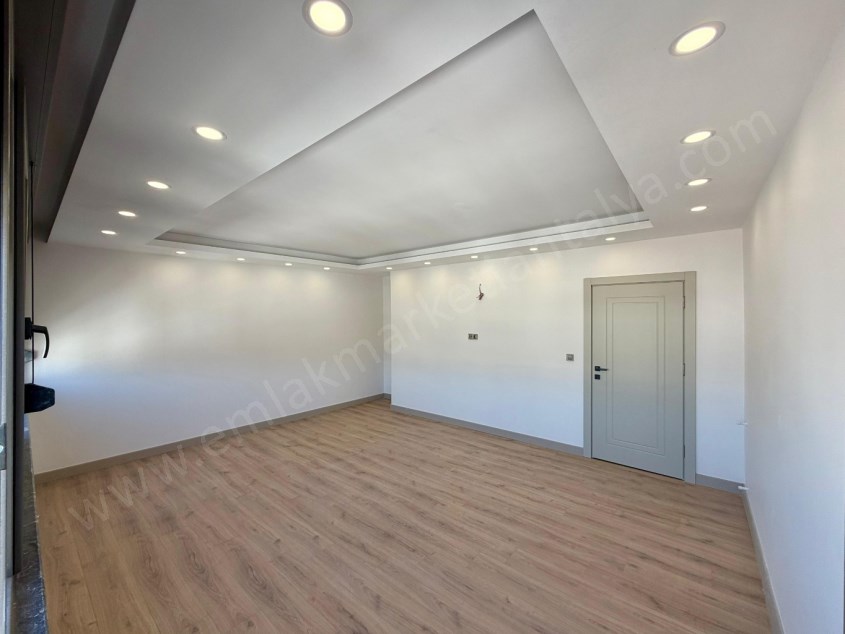 MERKEZİ KONUMDA KULLANIŞLI 4+1 SÜPER LÜKS DUBLEKS DAİRE