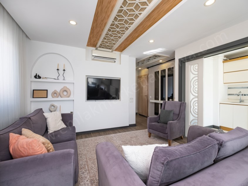 YENİGÜNDE SİTE İÇİ , DOĞALGAZLI , ŞIK MİMARİLİ KATTA 2+1