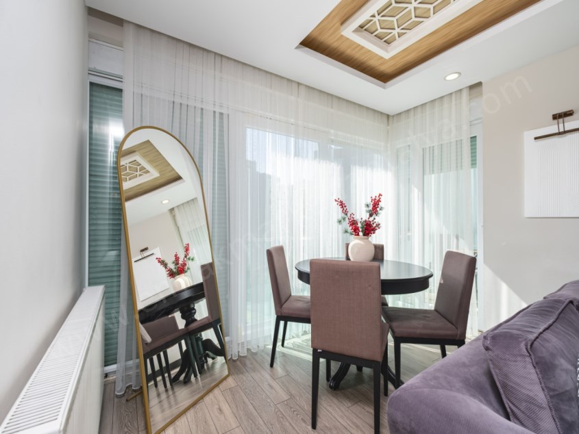 YENİGÜNDE SİTE İÇİ , DOĞALGAZLI , ŞIK MİMARİLİ KATTA 2+1