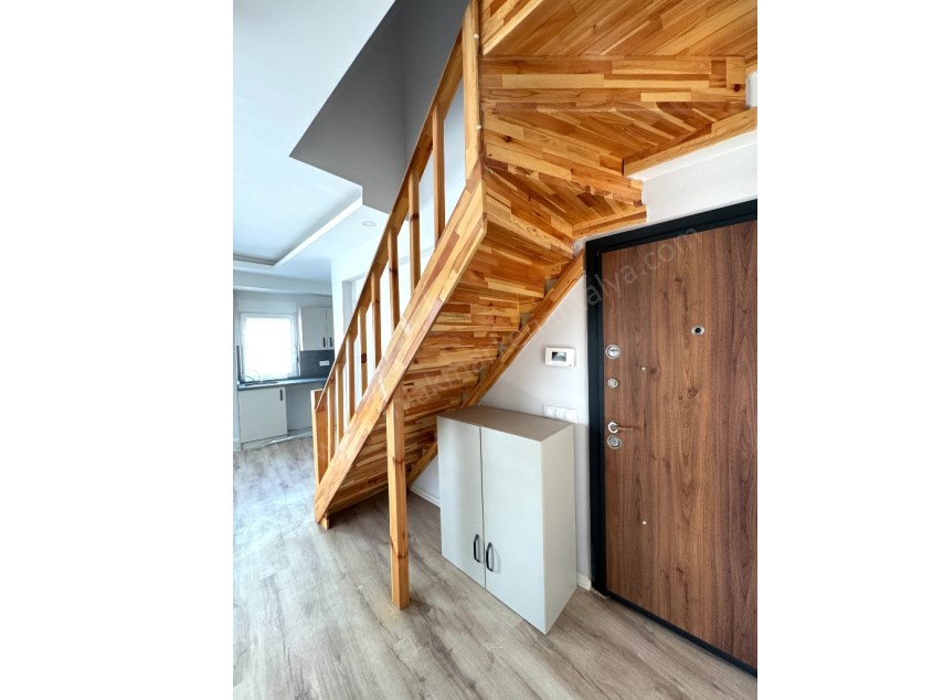 MEYDAN KAVŞAĞI YAKINI EBV.BANYOLU LÜKS 3+1 KİRALIK