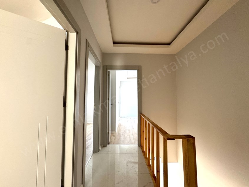 MEYDAN KAVŞAĞI YAKINI EBV.BANYOLU LÜKS 3+1 KİRALIK