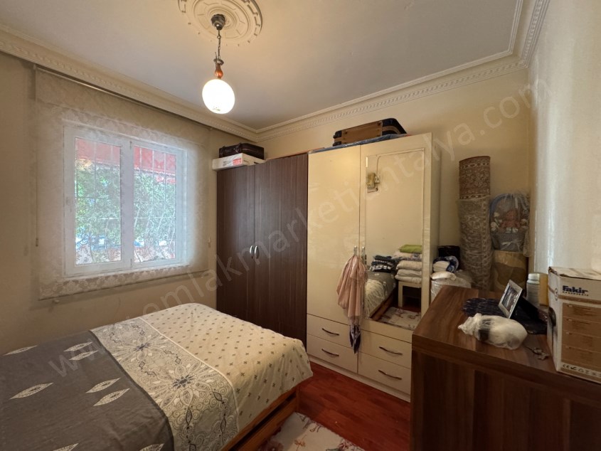 DUTLUBAHÇEDE KİLERLİ GENİŞ GERÇEK Y.GİRİŞ FIRSAT 2+1