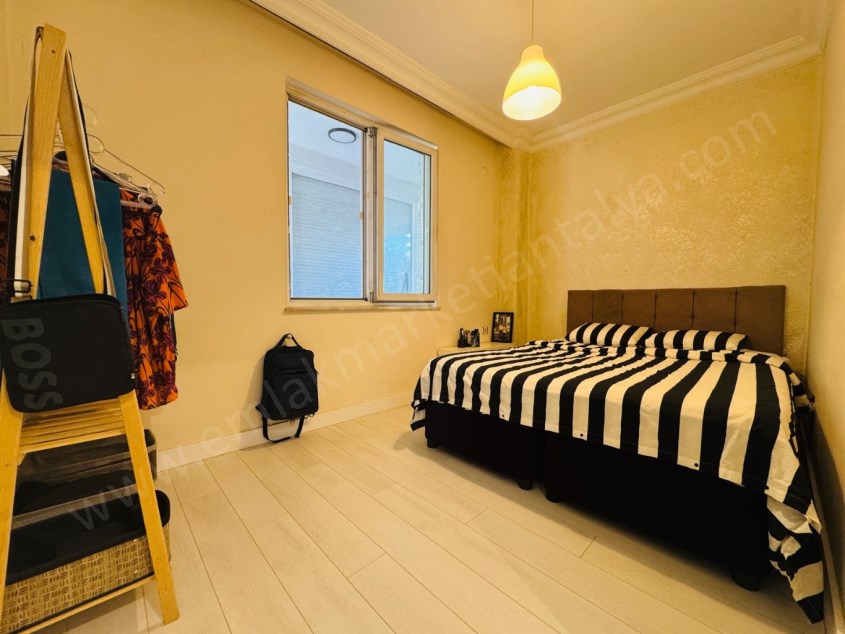 ANA CADDE YAKINI İÇİ FULL YENİLENMİŞ ŞIK 2+1