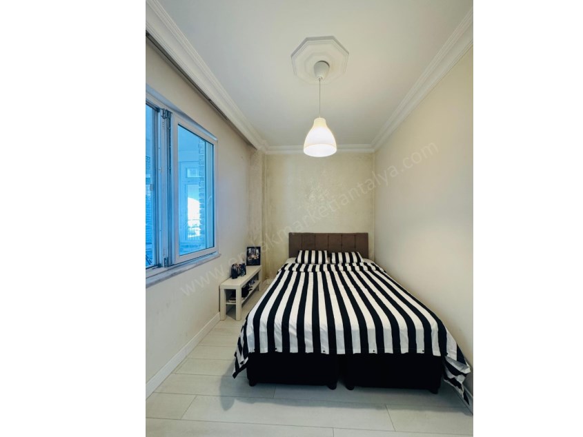 ANA CADDE YAKINI İÇİ FULL YENİLENMİŞ ŞIK 2+1