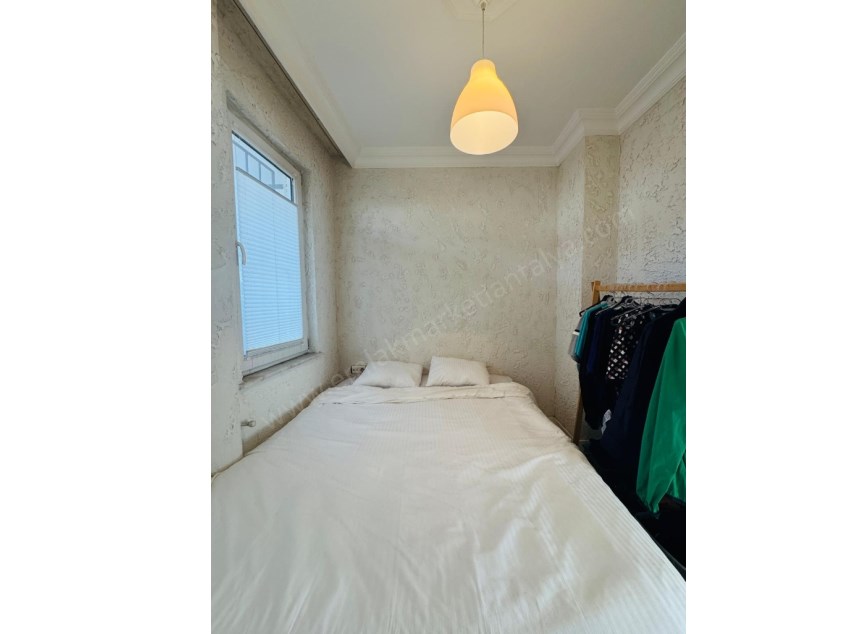 ANA CADDE YAKINI İÇİ FULL YENİLENMİŞ ŞIK 2+1