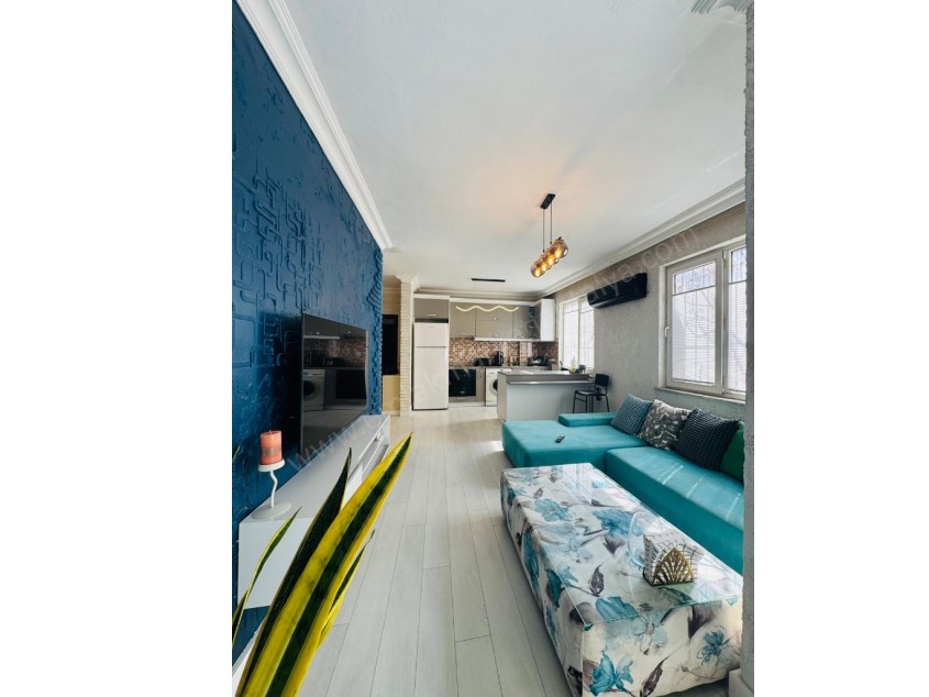 ANA CADDE YAKINI İÇİ FULL YENİLENMİŞ ŞIK 2+1