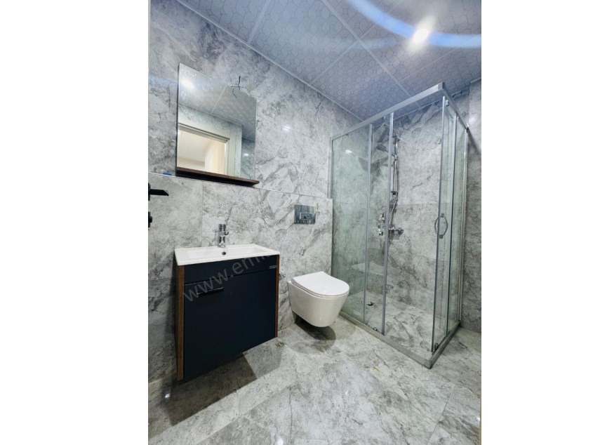 DÜDEN ŞELALESİ YAKINI SIFIR AYRI MUTFAK GENİŞ 1+1