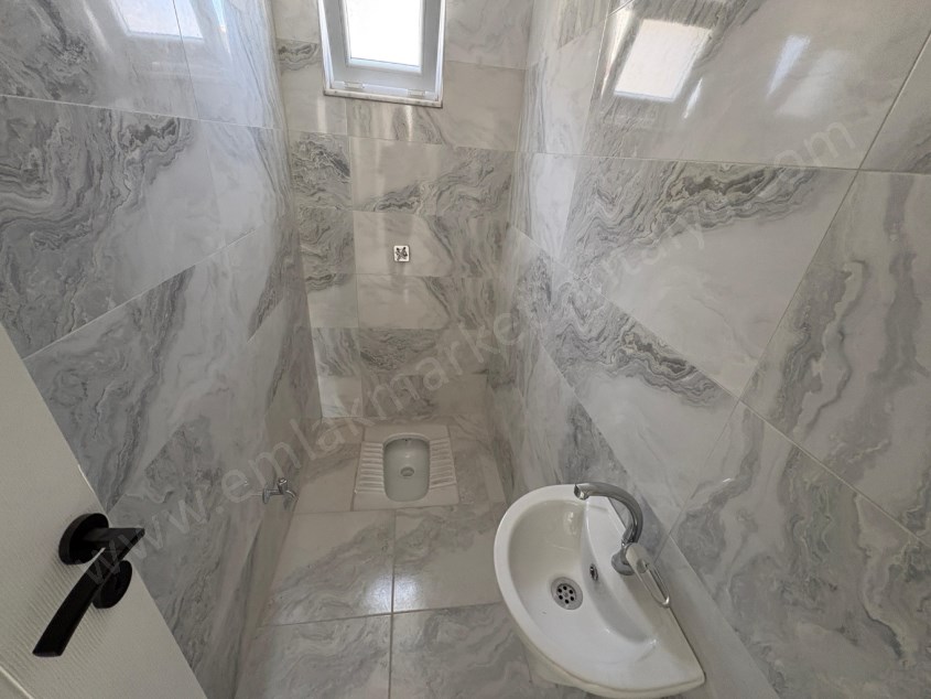 GENİŞ SIFIR LÜKS AYRI MUTFAKLI 2+1