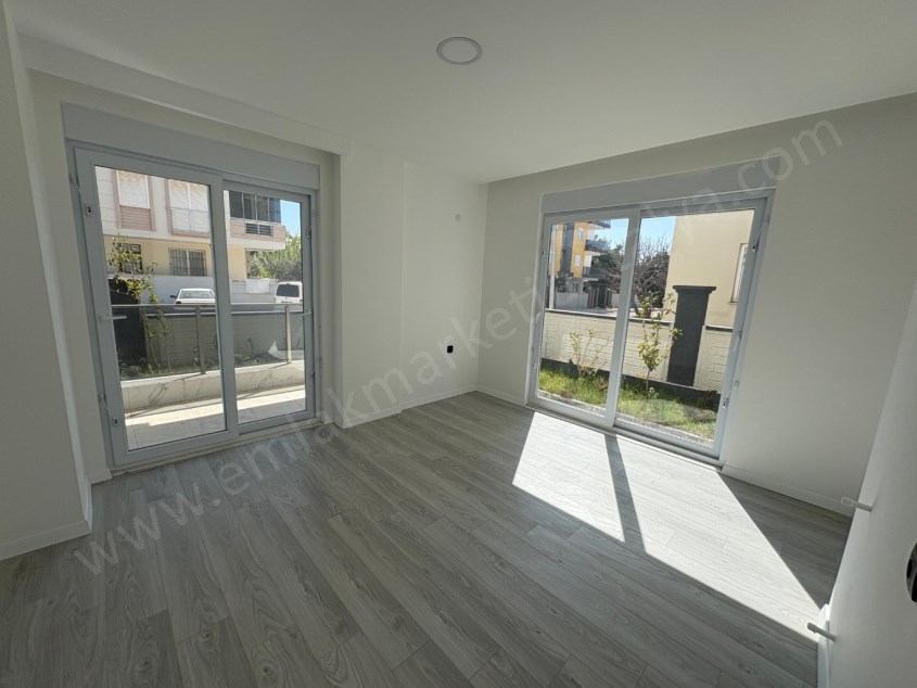 GENİŞ SIFIR LÜKS AYRI MUTFAKLI 2+1