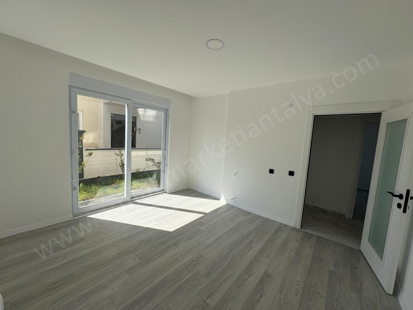 GENİŞ SIFIR LÜKS AYRI MUTFAKLI 2+1