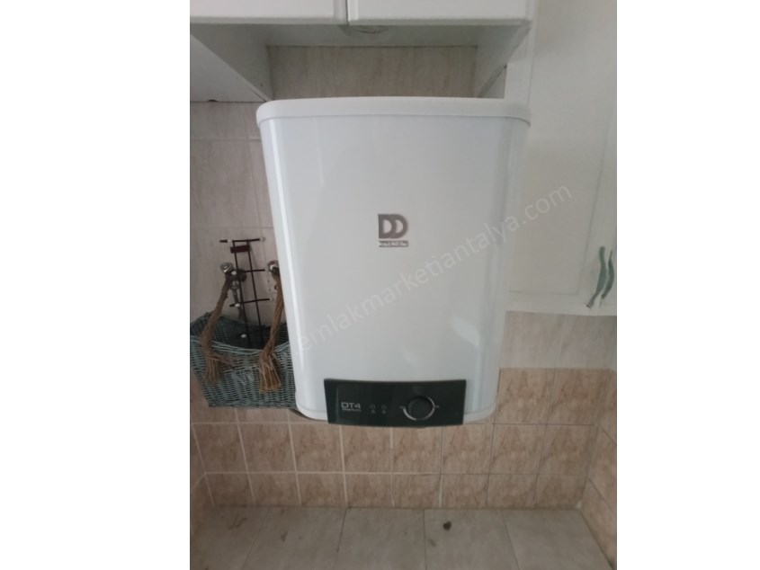 FENER DE HER YERE YAKIN KONUMDA 3+1 KİRALIK DAİRE