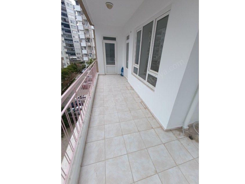 FENER DE HER YERE YAKIN KONUMDA 3+1 KİRALIK DAİRE