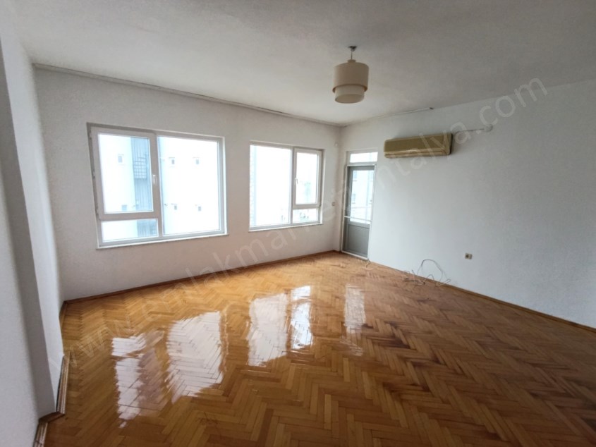 FENER DE HER YERE YAKIN KONUMDA 3+1 KİRALIK DAİRE