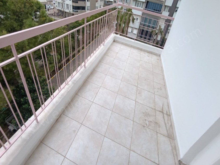 FENER DE HER YERE YAKIN KONUMDA 3+1 KİRALIK DAİRE